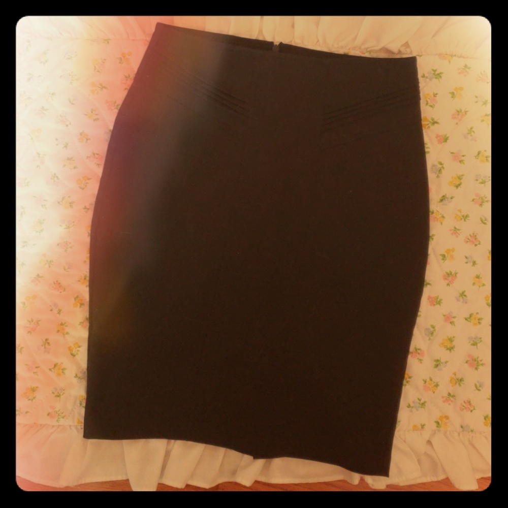 Black🖤 business casual skirt👠